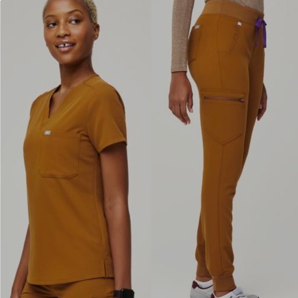 FIGS *Discontinued* Atlantic Fall Slim Scrub Set